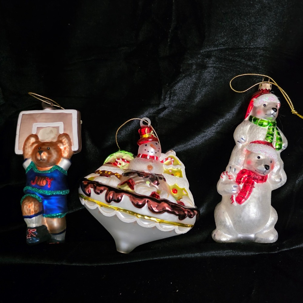 Lot 3 Blown Glass Christmas Ornaments Bear Basketball Player Snowman Polar Bears